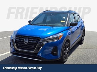 Used 2022 Nissan Kicks SR image 1