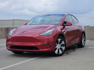 Used 2021 Tesla Model Y Long Range image 1