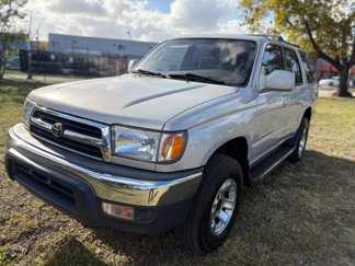 Used 2000 Toyota 4Runner SR5 image 1