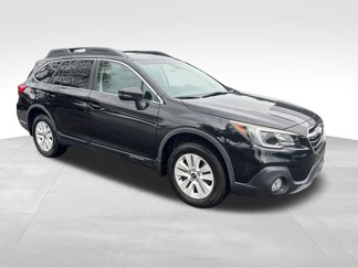 Used 2018 Subaru Outback 2.5i Premium image 1