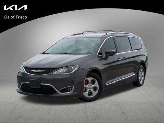 Used 2017 Chrysler Pacifica Touring-L Plus image 1
