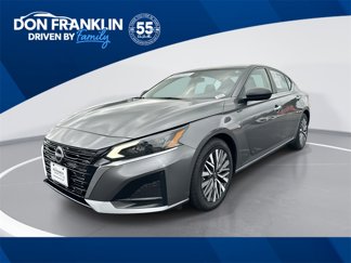 Used 2024 Nissan Altima 2.5 SV image 1