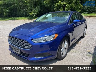 Used 2016 Ford Fusion SE image 1