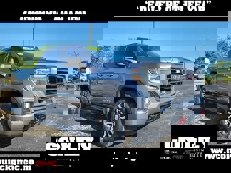 Used 2020 GMC Sierra 1500 AT4 w/ Technology Package image 1
