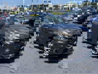 Used 2016 MAZDA MAZDA3 i Grand Touring image 1