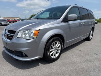 Used 2019 Dodge Grand Caravan SXT image 1