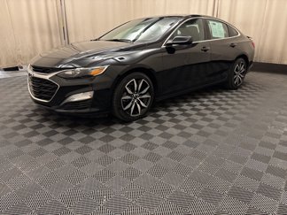 Used 2022 Chevrolet Malibu RS image 1