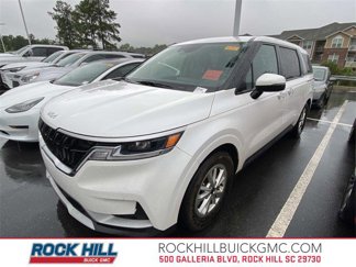 Used 2022 Kia Carnival LX image 1