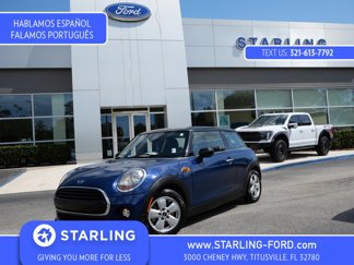 Used 2018 MINI Cooper 2-Door Hardtop image 1