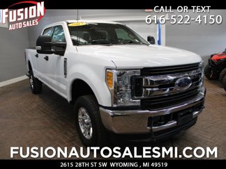 Used 2017 Ford F350 4x4 Crew Cab Super Duty image 1