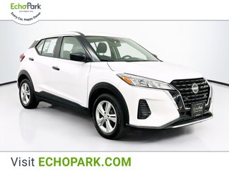 Used 2024 Nissan Kicks S image 1