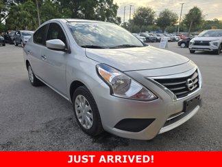 Used 2018 Nissan Versa SV image 1