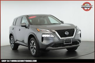 Used 2022 Nissan Rogue SV image 1