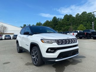 New 2025 Jeep Compass Limited image 1