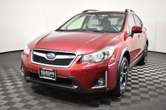 Used 2017 Subaru Crosstrek 2.0i Limited image 1