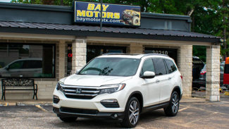 Used 2017 Honda Pilot Touring image 1
