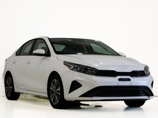Used 2024 Kia Forte LXS image 1
