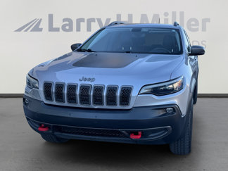 Used 2020 Jeep Cherokee Trailhawk w/ Cold Weather Group image 1