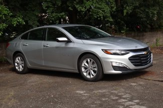 Used 2021 Chevrolet Malibu LT image 1