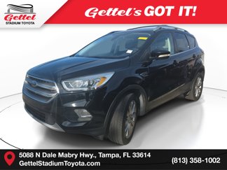 Used 2017 Ford Escape Titanium image 1