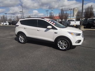 Used 2018 Ford Escape SE w/ SE Sync 3 Package image 1