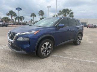 Used 2021 Nissan Rogue SV image 1