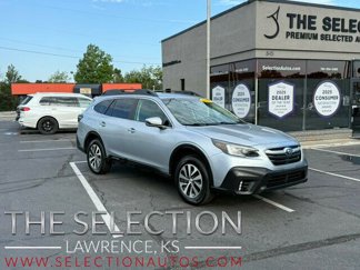 Used 2022 Subaru Outback Premium image 1