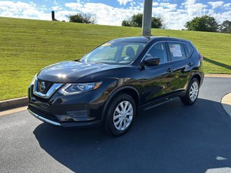Used 2020 Nissan Rogue S image 1