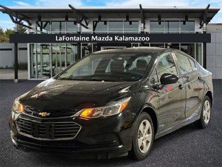 Used 2018 Chevrolet Cruze LS image 1