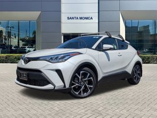 Used 2021 Toyota C-HR XLE image 1