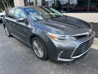 Used 2017 Toyota Avalon image 1