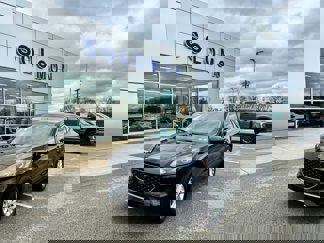 Used 2022 Ford Escape SE w/ Cold Weather Package image 1