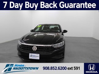Used 2019 Volkswagen Jetta R-Line w/ R-Line Cold Weather Package image 1