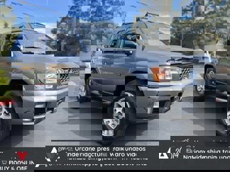 Used 1999 Nissan Pathfinder XE image 1