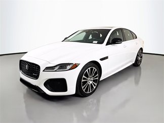 Used 2024 Jaguar XF R-Dynamic SE image 1