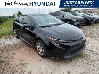 Used 2022 Toyota Corolla LE image 1