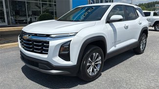 New 2026 Chevrolet Equinox LT image 1