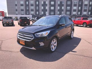 Used 2019 Ford Escape Titanium image 1