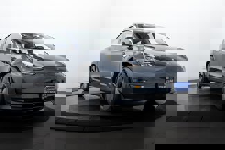 Used 2019 Tesla Model 3 Performance image 1