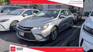 Used 2017 Toyota Camry XLE image 1