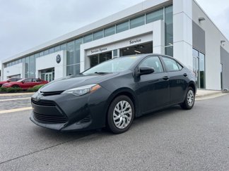 Used 2019 Toyota Corolla LE image 1