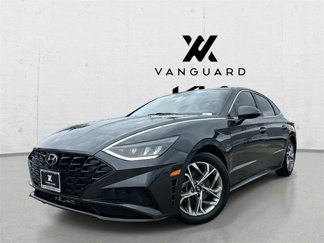 Used 2023 Hyundai Sonata SEL w/ Winter Weather Package image 1