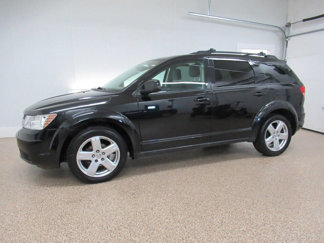 Used 2010 Dodge Journey SXT image 1