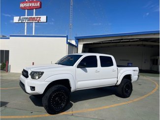 Used 2014 Toyota Tacoma w/ TRD Off-Road Package image 1