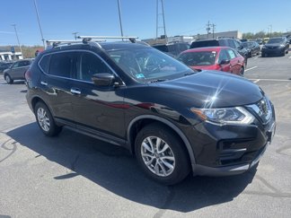 Used 2018 Nissan Rogue SV image 1