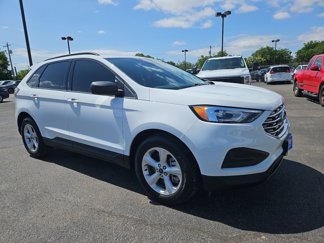 Used 2022 Ford Edge SE image 1