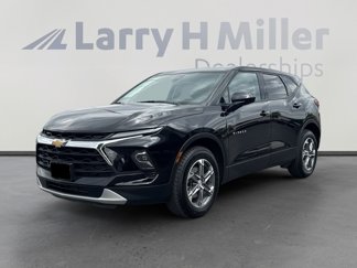 Used 2023 Chevrolet Blazer LT image 1