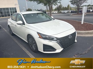 Used 2023 Nissan Altima 2.5 SV image 1