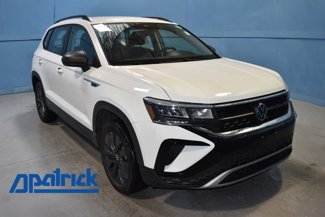 Used 2024 Volkswagen Taos S image 1