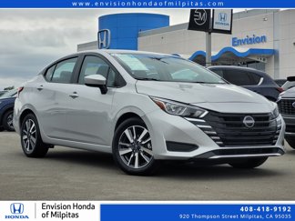 Used 2023 Nissan Versa SV image 1